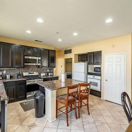 Family-Friendly 4Br Home - Spacious - Great Location Fontana Bagian luar foto